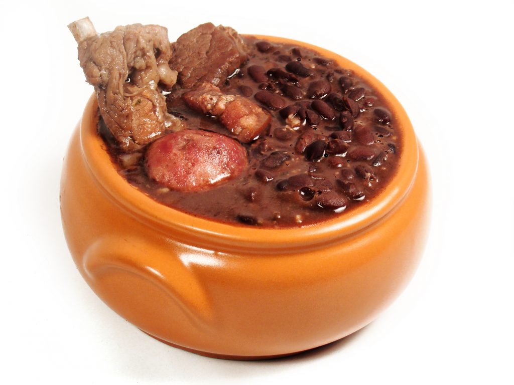 Feijoada E Farofa Campagna Amica